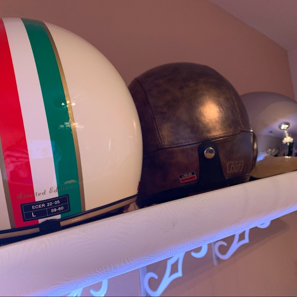 Sold Out Vespa Motorcycle Motorsport Riding Helmet + option Bubble Shield - Picture 15 of 16